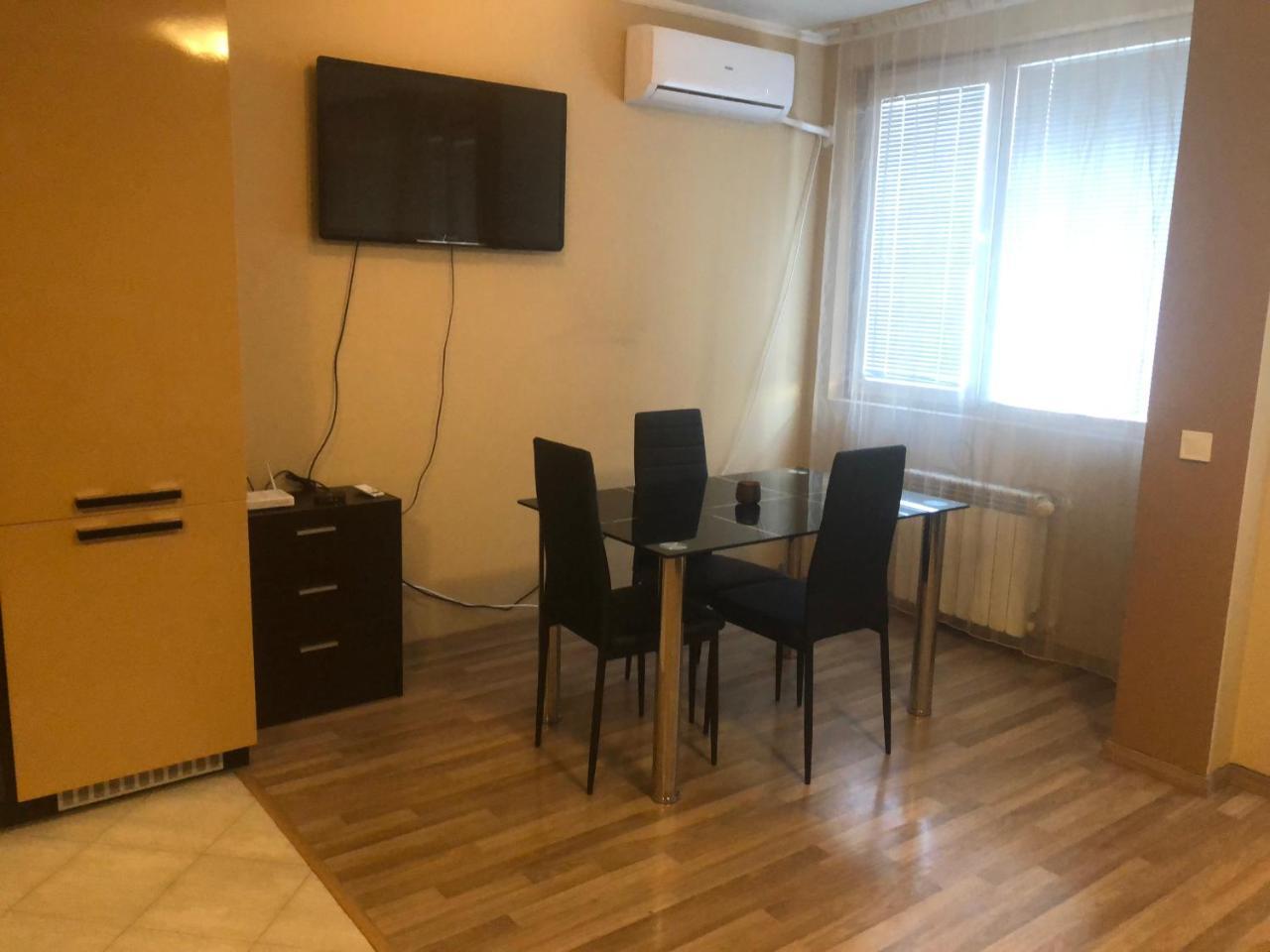 Rakovski Apartment Gn / Free Garage Sofia Buitenkant foto
